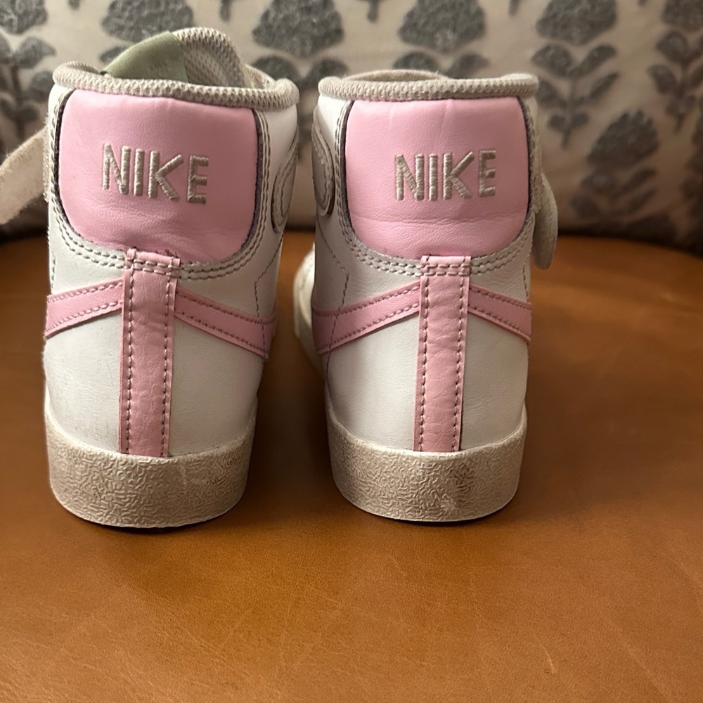 Nike Kids High-Top Sneakers - worn apx 5x, Cream and Pink - Picture 5 of 8